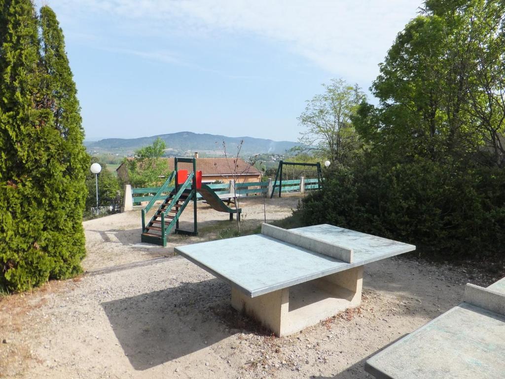 Hotel Les Terrasses De L'Ardeche Salavas Exterior foto